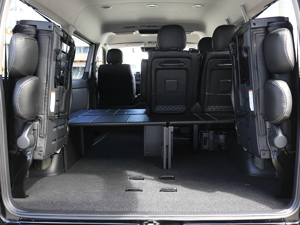 トヨタ ハイエース(45枚目)