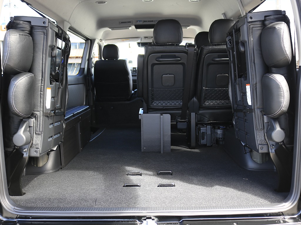 トヨタ ハイエース(47枚目)