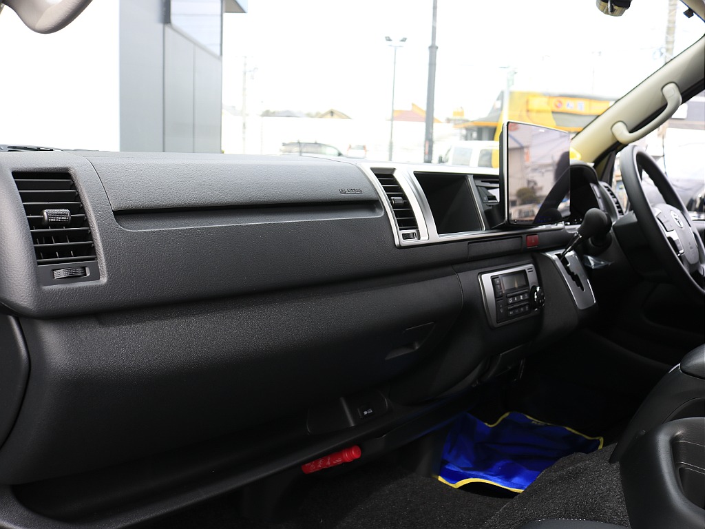 トヨタ ハイエース(20枚目)