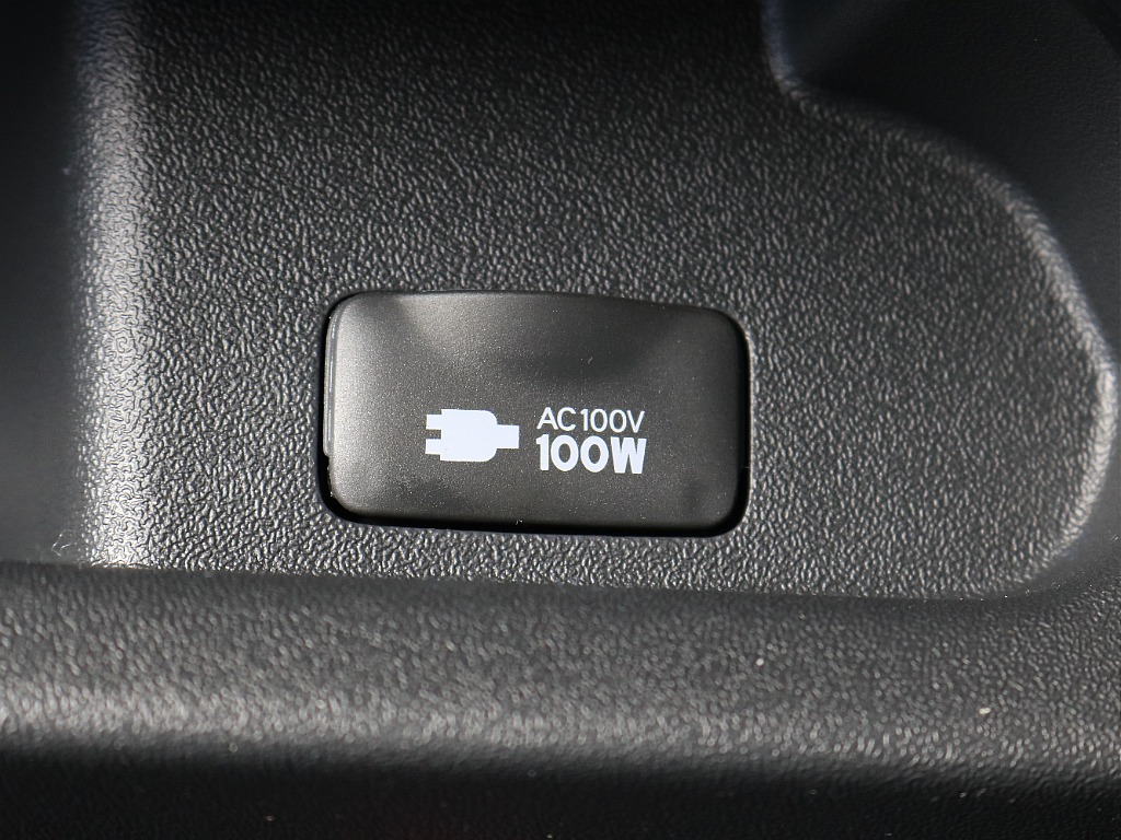 トヨタ ハイエース(28枚目)