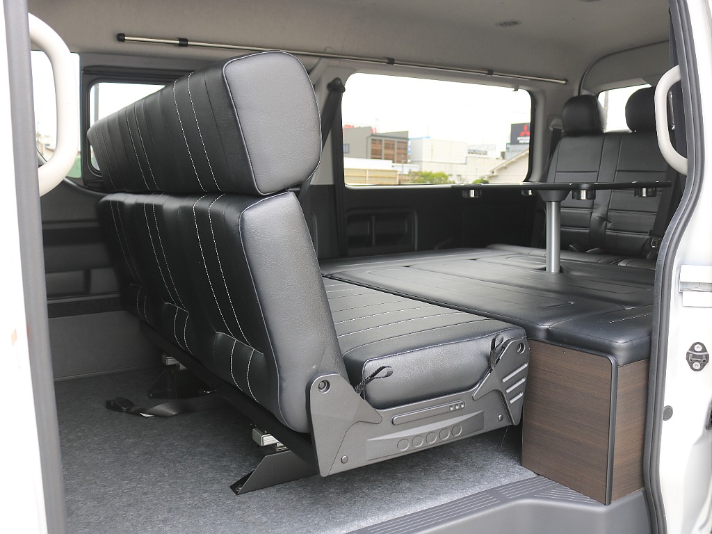 内外装、足回り、ナビと欲しい装備をパッケージングでコンプリートカスタム★もちろん追加カスタムもお任せください！どんなカスタムもお任せください！お客様のニーズに合わせたご提案をさせていただきます！