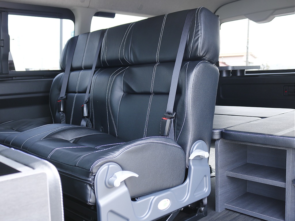 内外装、足回り、ナビと欲しい装備をパッケージングでコンプリートカスタム★もちろん追加カスタムもお任せください！どんなカスタムもお任せください！お客様のニーズに合わせたご提案をさせていただきます！