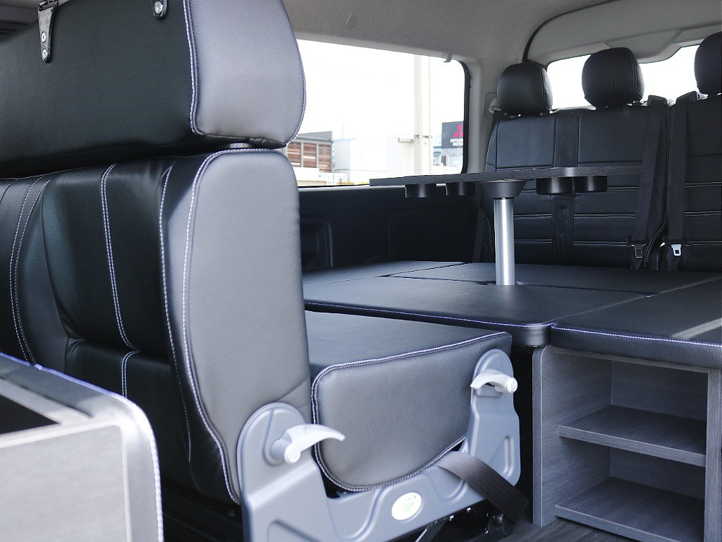 内外装、足回り、ナビと欲しい装備をパッケージングでコンプリートカスタム★もちろん追加カスタムもお任せください！どんなカスタムもお任せください！お客様のニーズに合わせたご提案をさせていただきます！