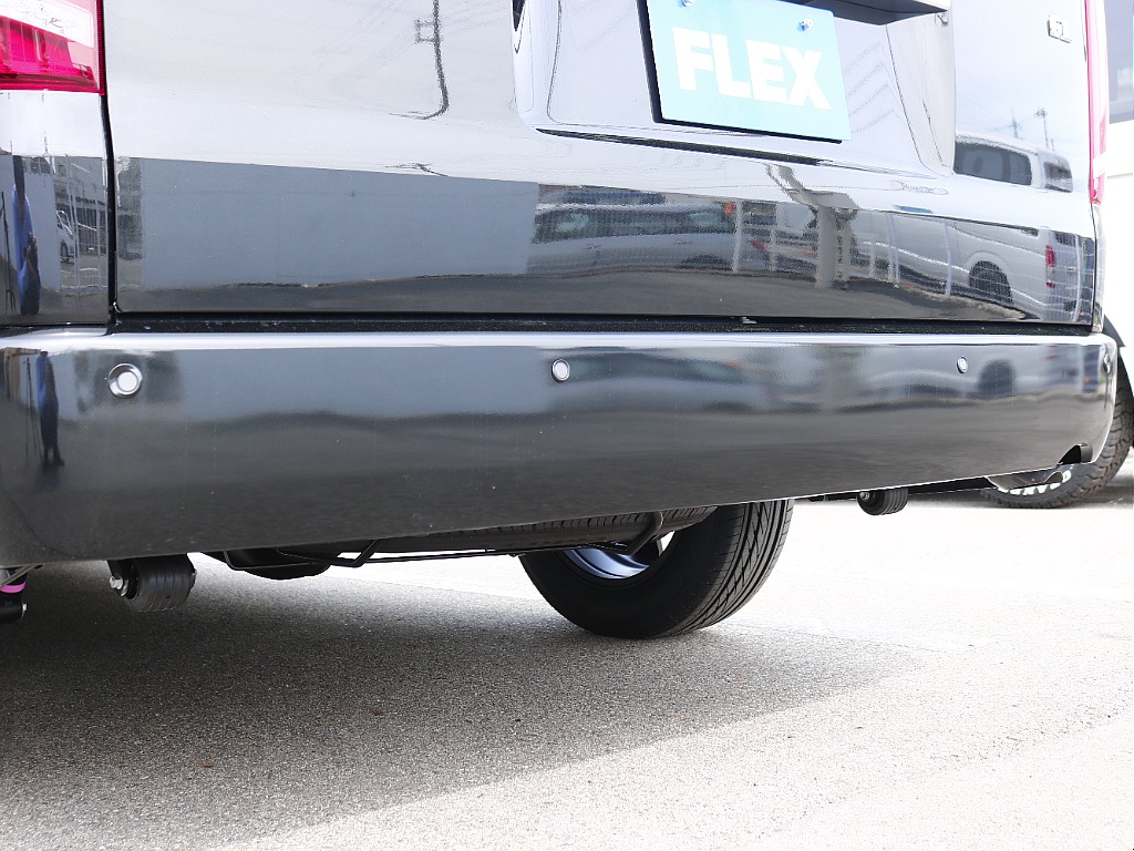 内外装、足回り、ナビと欲しい装備をパッケージングでコンプリートカスタム★もちろん追加カスタムもお任せください！どんなカスタムもお任せください！お客様のニーズに合わせたご提案をさせていただきます！