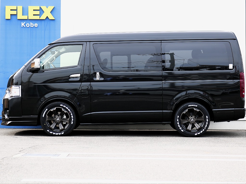 内外装、足回り、ナビと欲しい装備をパッケージングでコンプリートカスタム★もちろん追加カスタムもお任せください！どんなカスタムもお任せください！お客様のニーズに合わせたご提案をさせていただきます！