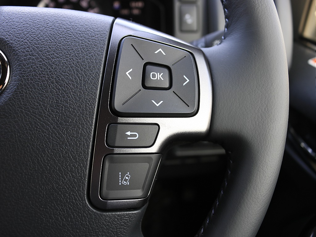 トヨタ ハイエースバン(32枚目)