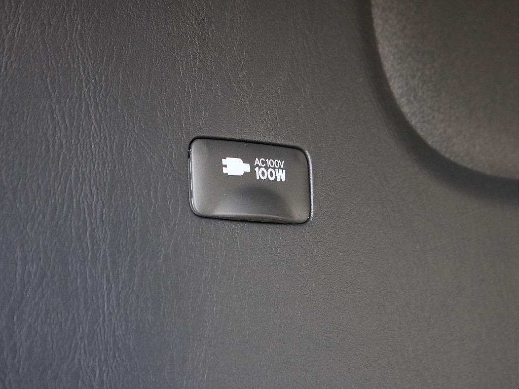 トヨタ ハイエースバン(50枚目)