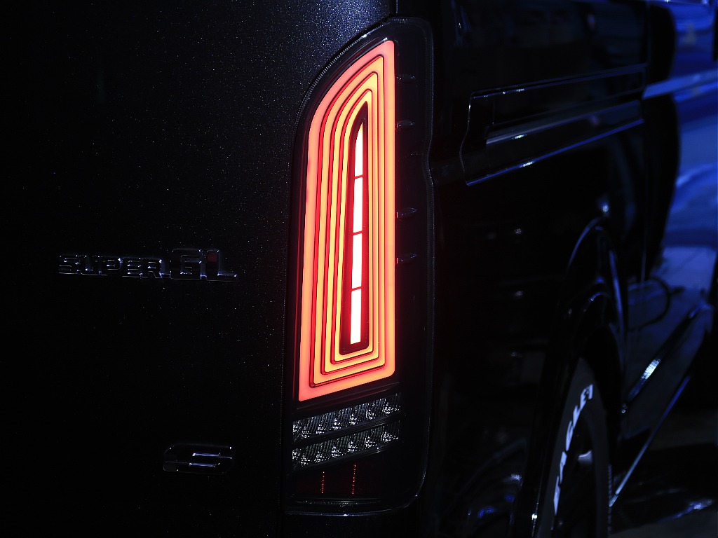 トヨタ ハイエースバン(55枚目)