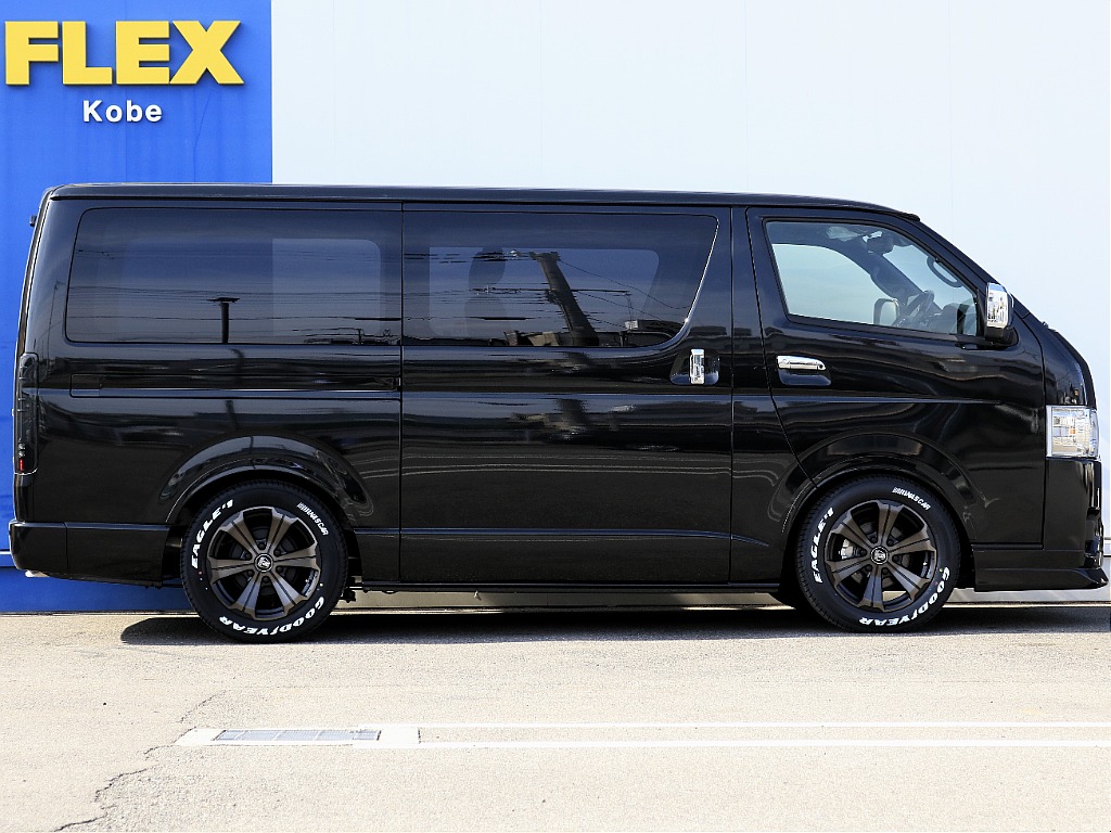 トヨタ ハイエースバン(8枚目)