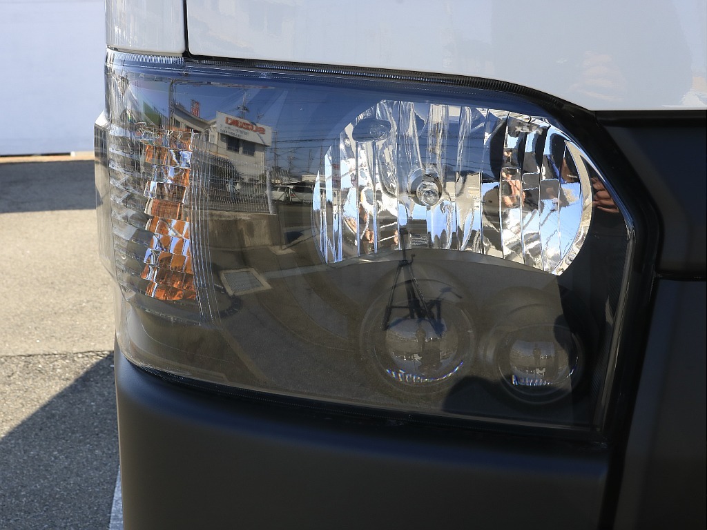 内外装、足回り、ナビと欲しい装備をパッケージングでコンプリートカスタム★もちろん追加カスタムもお任せください！どんなカスタムもお任せください！お客様のニーズに合わせたご提案をさせていただきます！