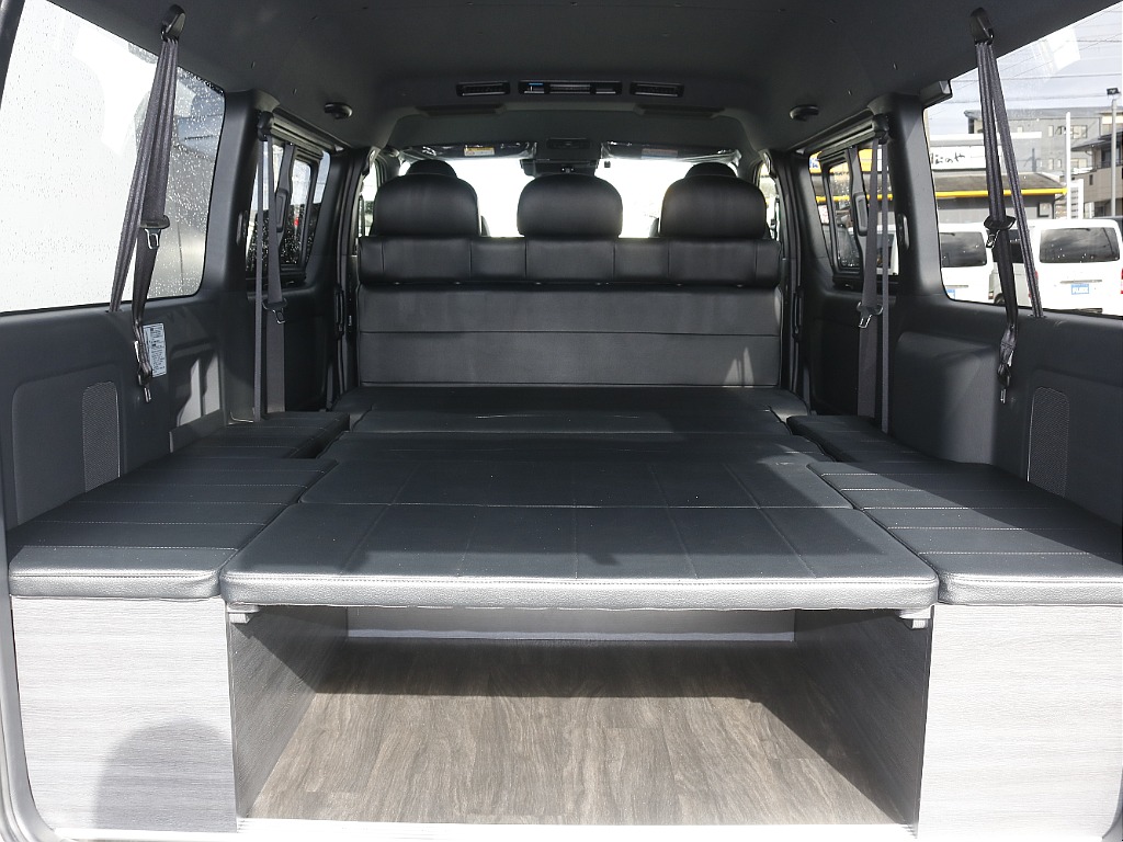 トヨタ ハイエースバン(46枚目)