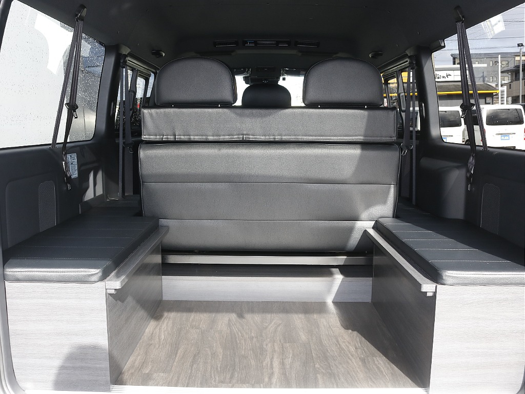 トヨタ ハイエースバン(47枚目)