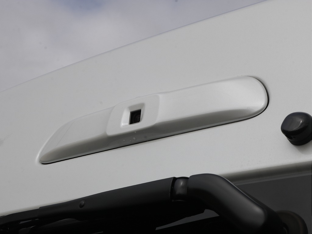 トヨタ ハイエースバン(60枚目)