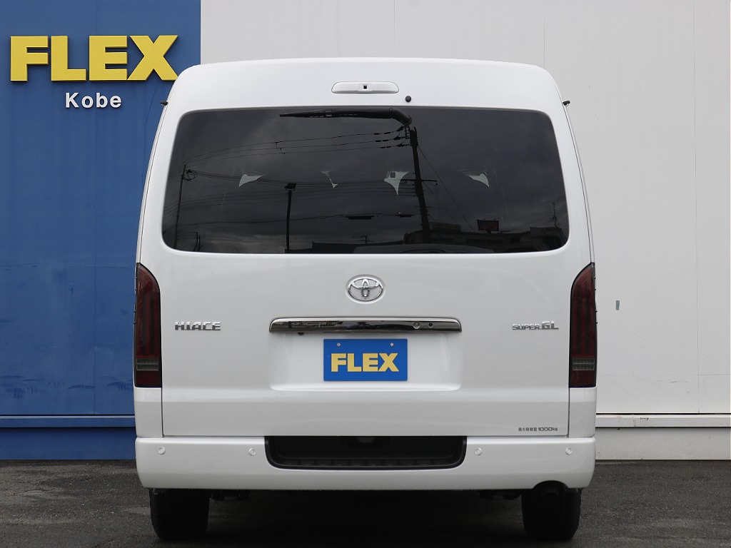 トヨタ ハイエースバン(9枚目)