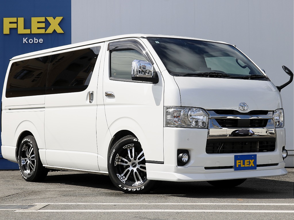 内外装、足回り、ナビと欲しい装備をパッケージングでコンプリートカスタム★もちろん追加カスタムもお任せください！どんなカスタムもお任せください！お客様のニーズに合わせたご提案をさせていただきます！