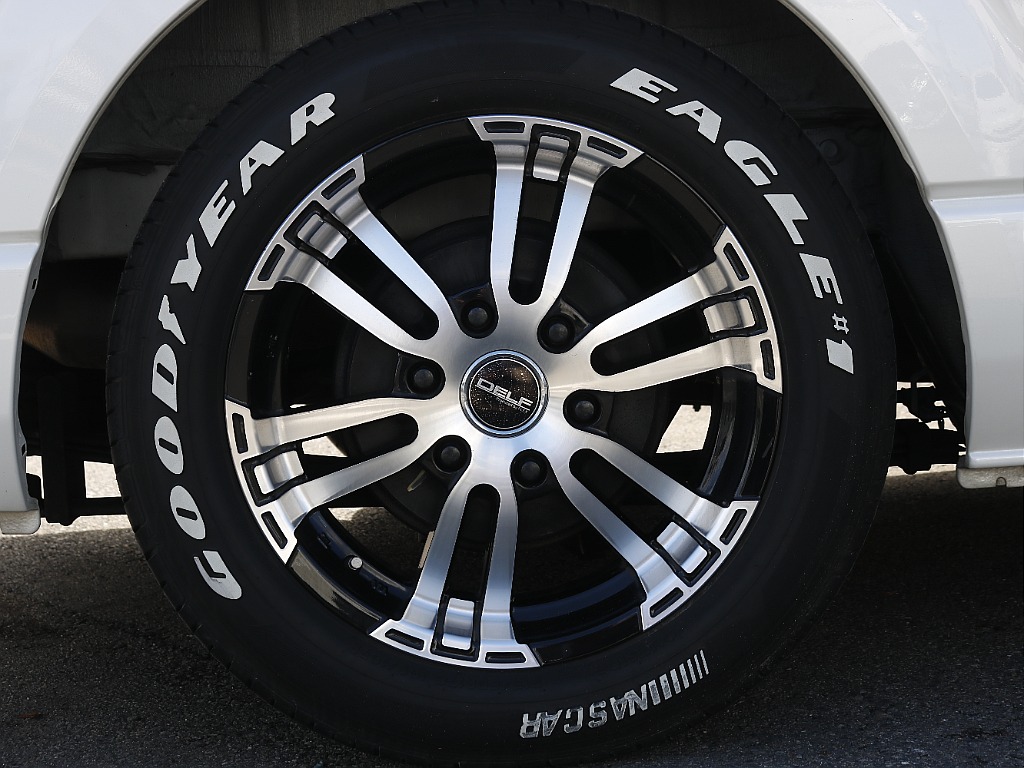 オリジナルDelf02　17インチアルミホイール