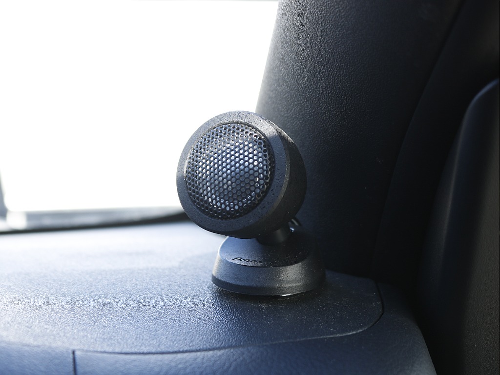 内外装、足回り、ナビと欲しい装備をパッケージングでコンプリートカスタム★もちろん追加カスタムもお任せください！どんなカスタムもお任せください！お客様のニーズに合わせたご提案をさせていただきます！