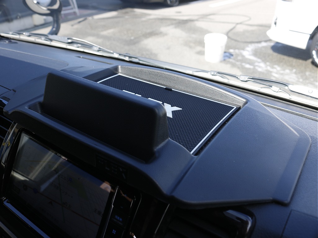 内外装、足回り、ナビと欲しい装備をパッケージングでコンプリートカスタム★もちろん追加カスタムもお任せください！どんなカスタムもお任せください！お客様のニーズに合わせたご提案をさせていただきます！