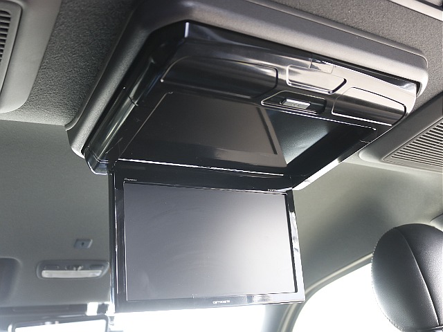 カロッツェリア製フリップダウンモニター