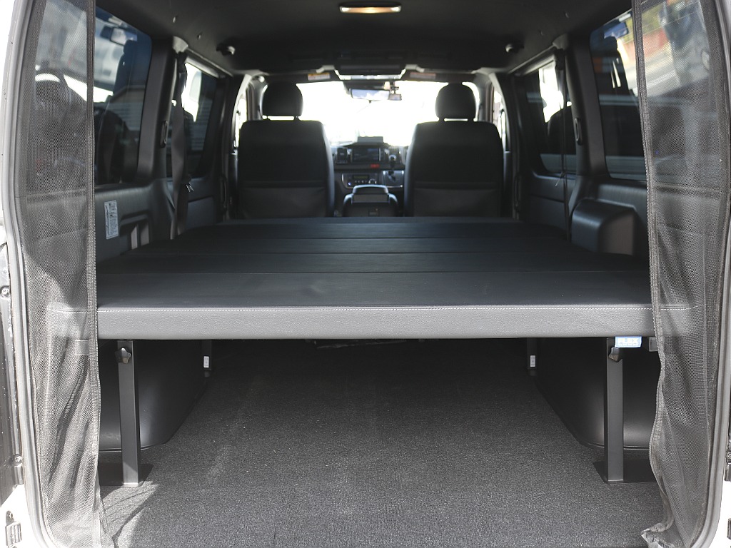 内外装、足回り、ナビと欲しい装備をパッケージングでコンプリートカスタム★もちろん追加カスタムもお任せください！どんなカスタムもお任せください！お客様のニーズに合わせたご提案をさせていただきます！