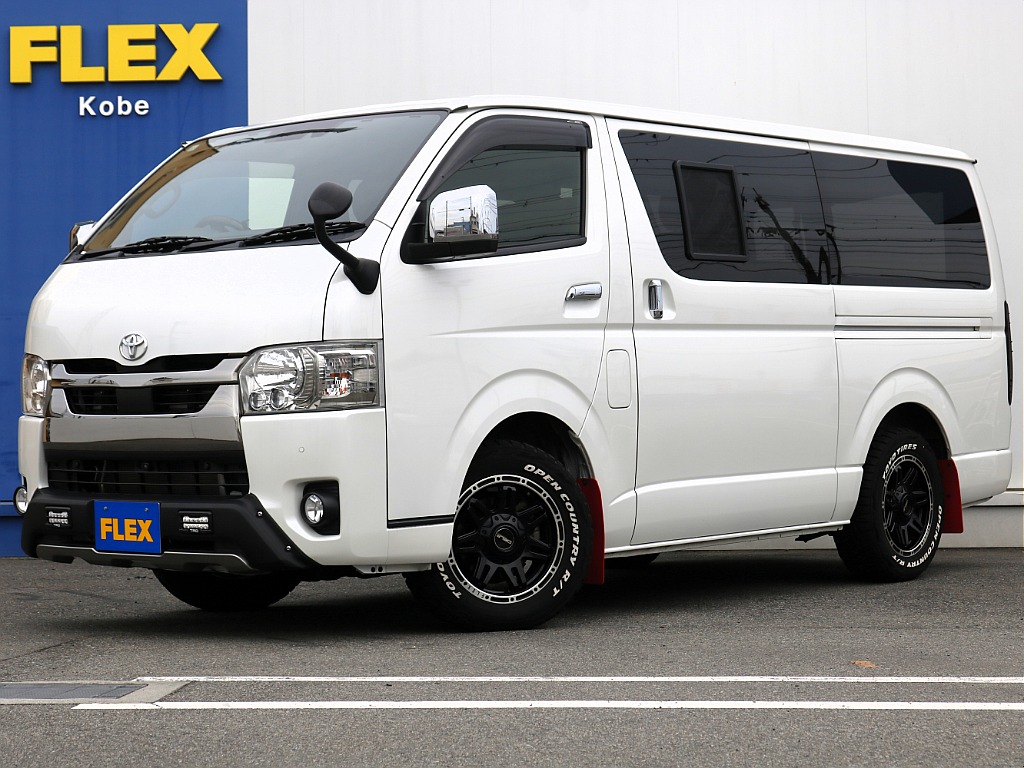TRDスポイラー　ＴＲＤマッドフラップ　LEDテールランプ　パノラミックビューモニター　デジタルインナーミラー　クリアランスソナー
