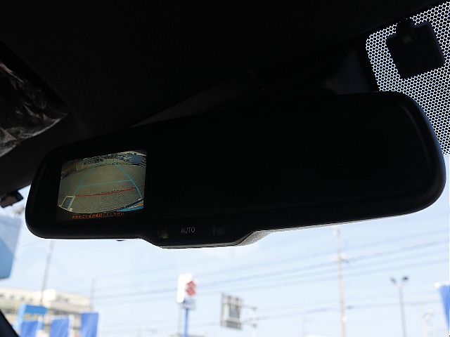 自動防眩ミラー付き！！
