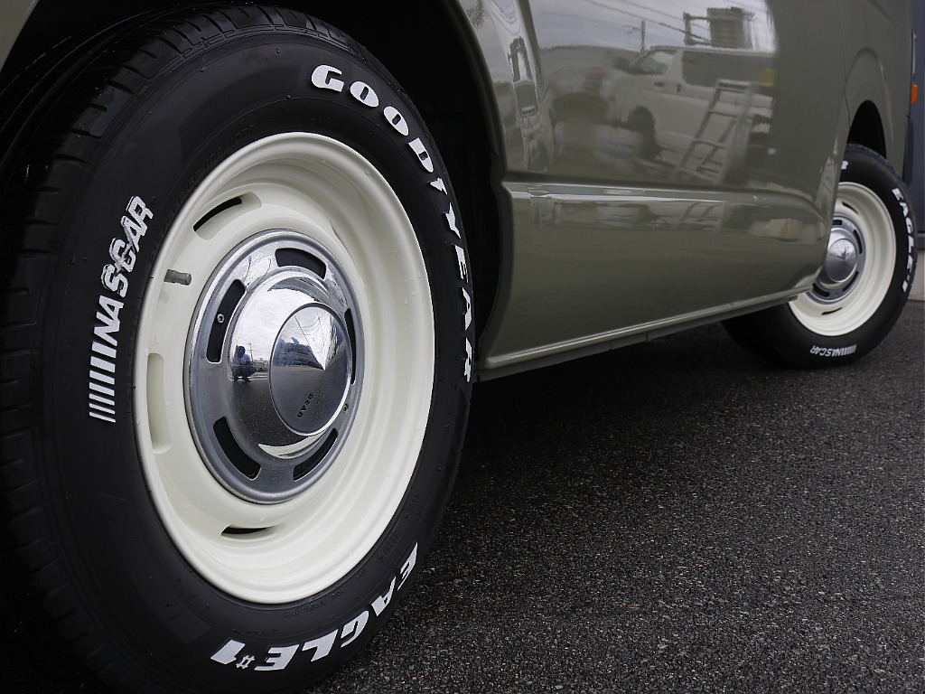 トヨタ&nbsp;ハイエース&nbsp;ワゴン2.7GLロング ミドルルーフ&nbsp;&nbsp;兵庫県の詳細画像&nbsp;その13