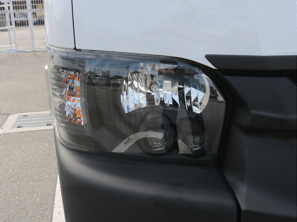 トヨタ ハイエースバン(56枚目)
