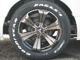 グットイヤーナスカータイヤ　17inch！！