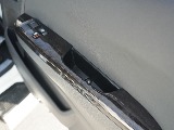 内外装、足回り、ナビと欲しい装備をパッケージングでコンプリートカスタム★もちろん追加カスタムもお任せください！どんなカスタムもお任せください！お客様のニーズに合わせたご提案をさせていただきます！