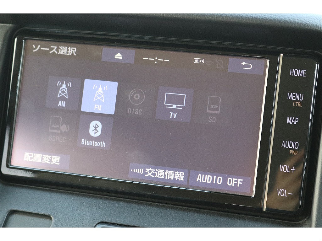 トヨタ純正ナビ搭載♪ ＣＤ／ＤＶ再生/フルセグＴＶ/Ｂｌｕｅｔｏｏｔｈ接続可能