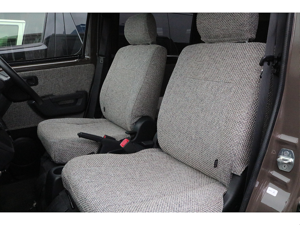 トヨタ ライトエースバン 5ドアバン1.5GL 4WD 内装架装車 長野県の詳細画像 その8