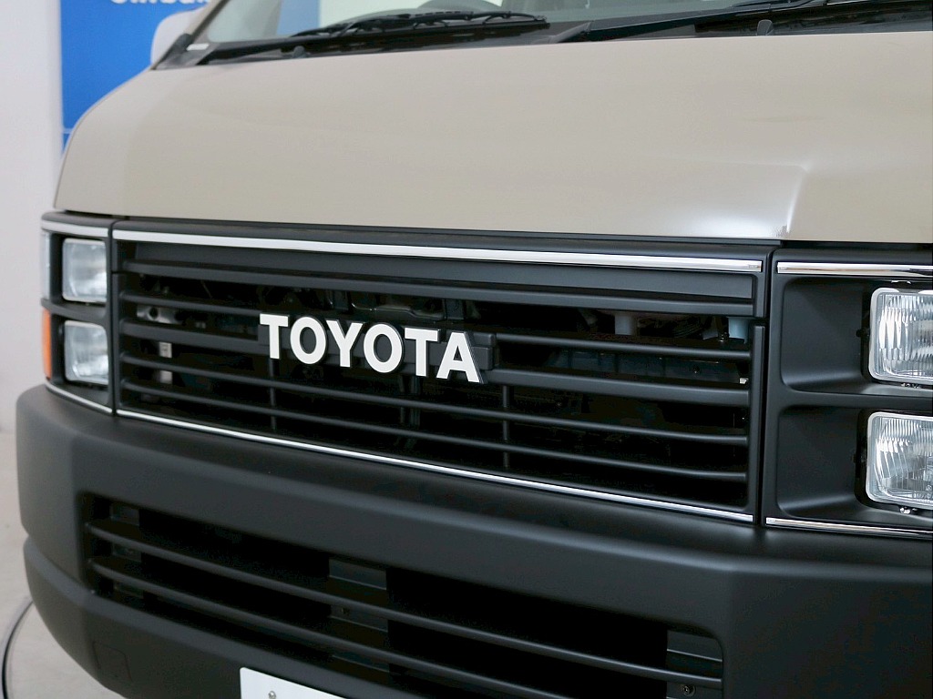 トヨタ ハイエース(25枚目)