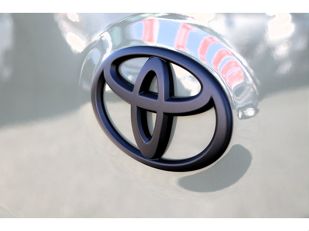 ハイエースセカンド高崎店にて展示中♪027-384-3591