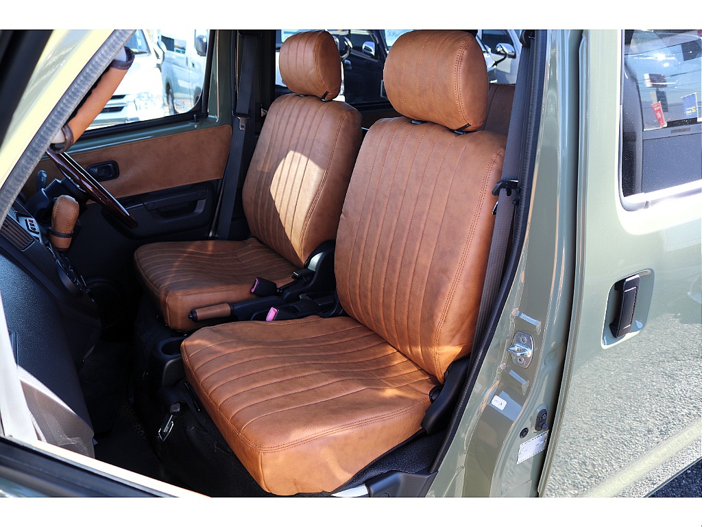 ハイエースセカンド高崎店にて展示中♪027-384-3591