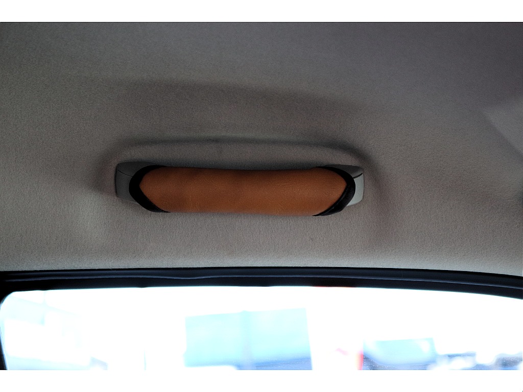 ハイエースセカンド高崎店にて展示中♪027-384-3591