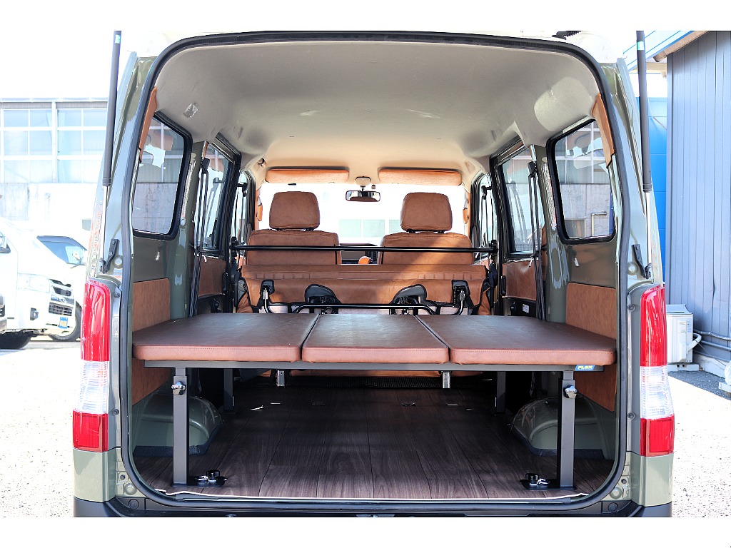 ハイエースセカンド高崎店にて展示中♪027-384-3591