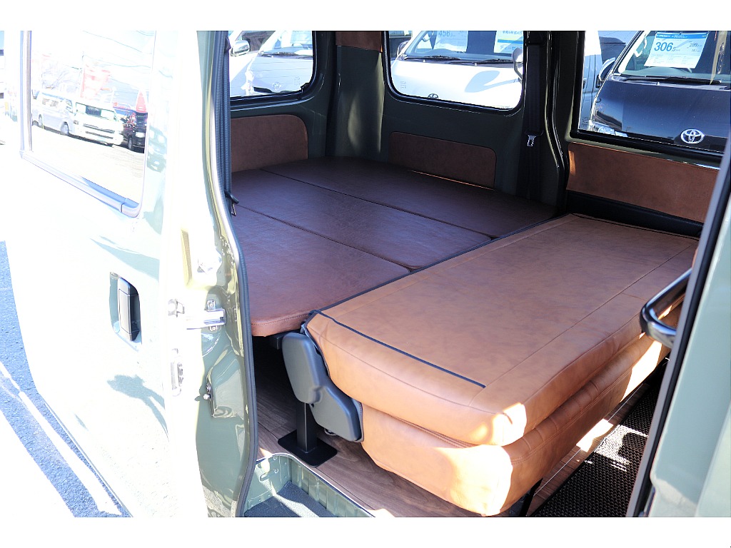 ハイエースセカンド高崎店にて展示中♪027-384-3591