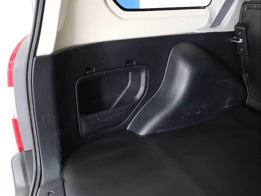 ラゲッジスペース左！