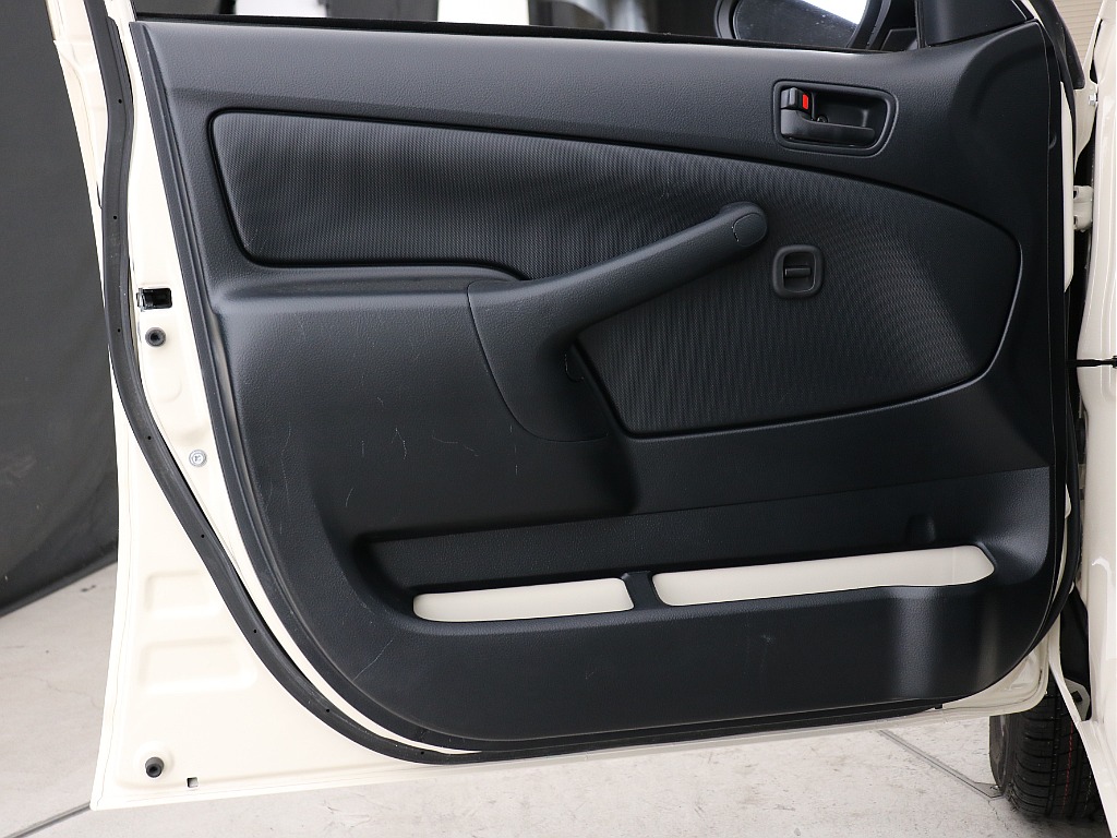 助手席ドアトリム！