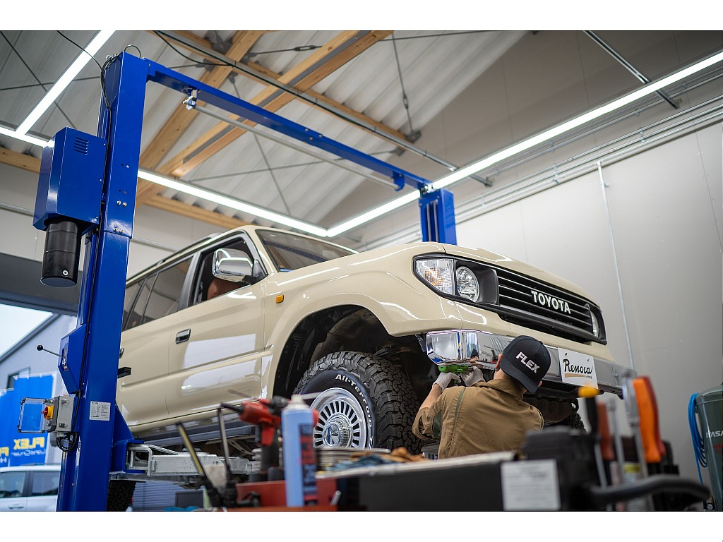 トヨタ ハイエースバン(60枚目)