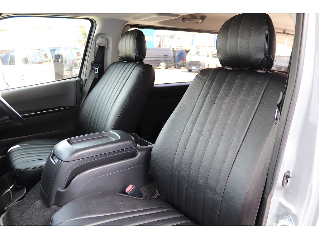 ハイエース高崎店にて展示中♪027-329-5670