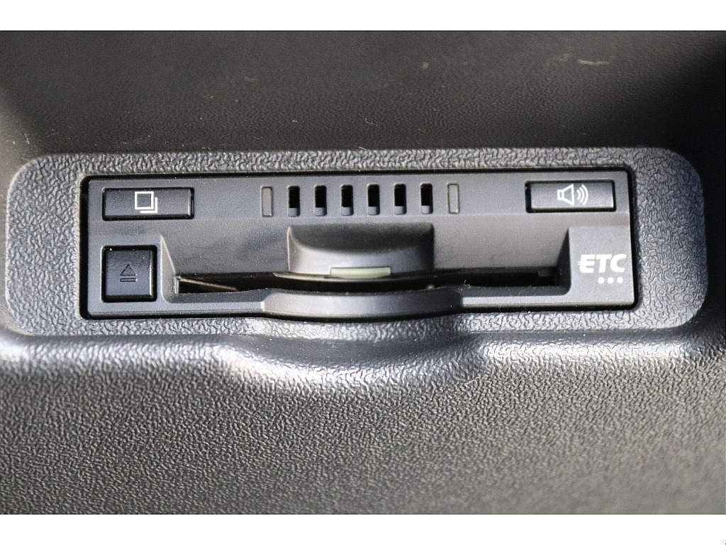 ハイエース高崎店にて展示中♪027-329-5670