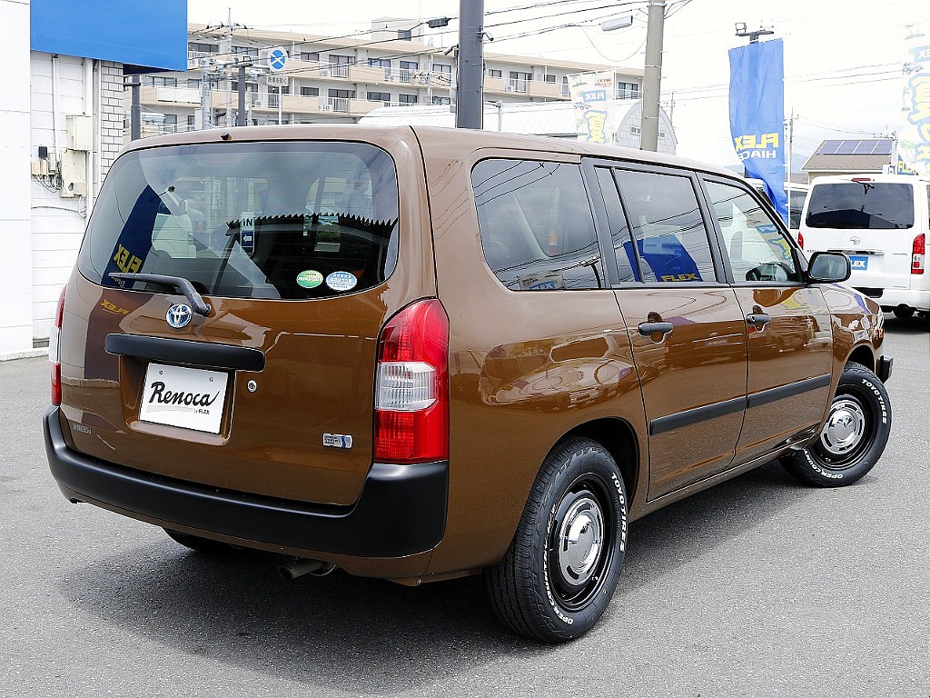 クラシックな見た目とは裏腹にハイブリット車両なので、燃費も上々です！