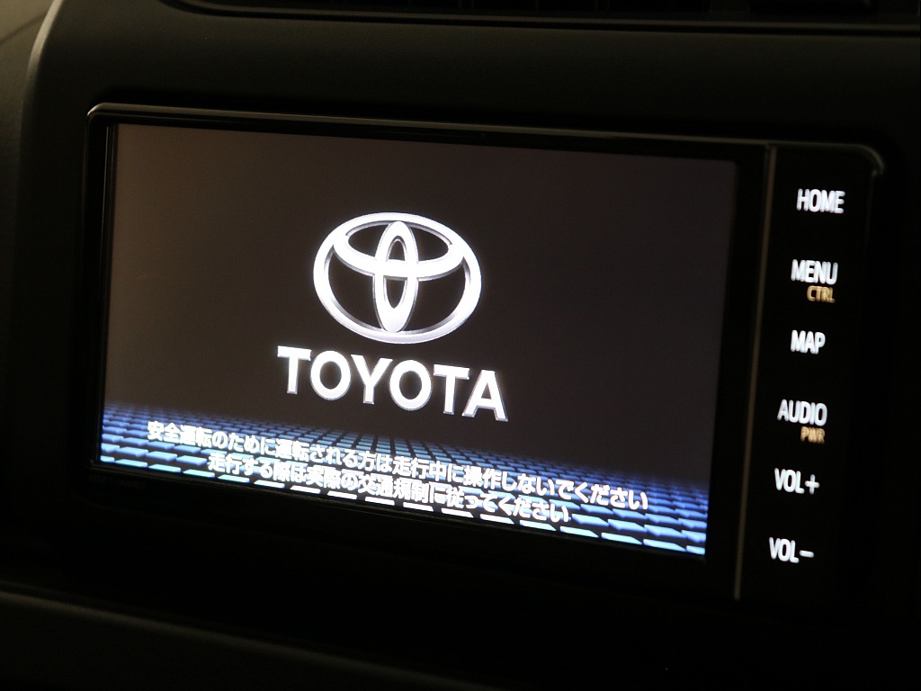 TOYOTA純正ナビ！新品社外ナビへの交換も可能です！