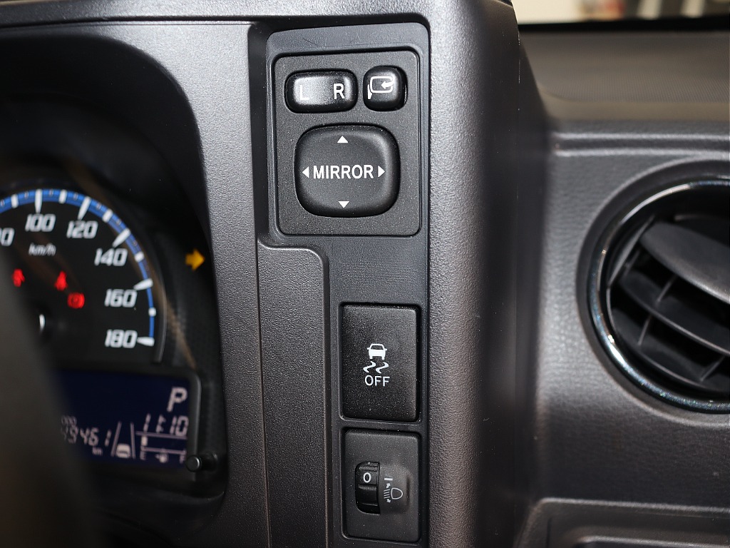 【Renoca ｔｙｐｅ EUROBOX×プエブロベージュＮＥＷオールペイント】【ハイブリット1.5】【Fグレード】