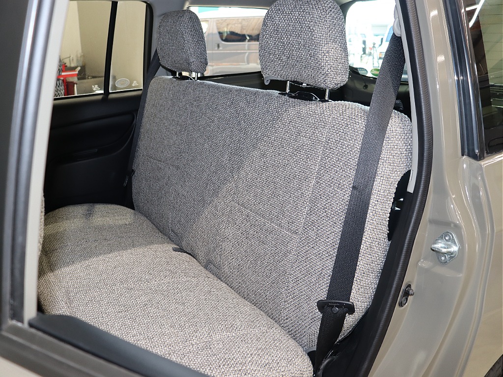 【Renoca ｔｙｐｅ EUROBOX×プエブロベージュＮＥＷオールペイント】【ハイブリット1.5】【Fグレード】