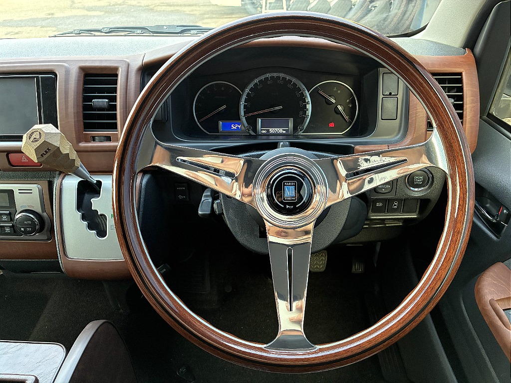 トヨタ ハイエース(13枚目)