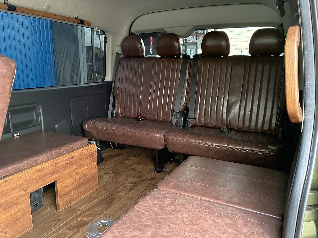 トヨタ ハイエース(18枚目)