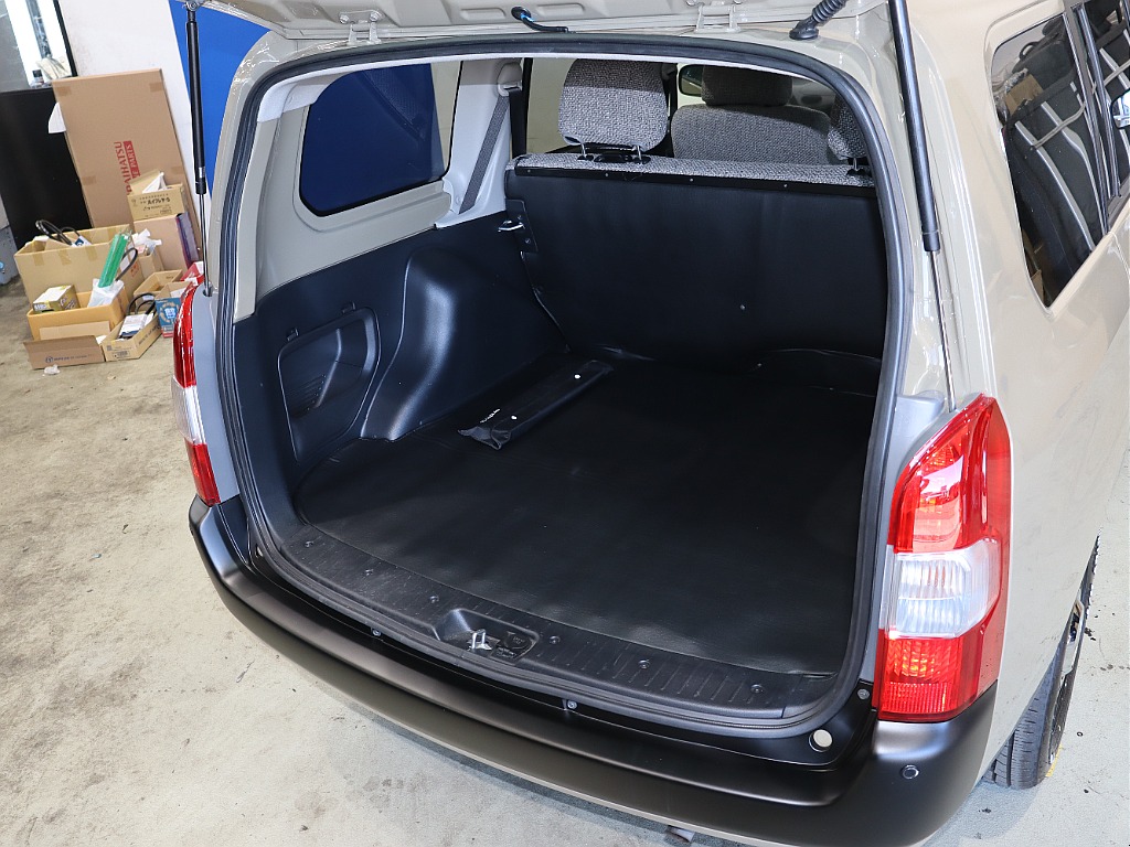 【Renoca ｔｙｐｅ EUROBOX×日産アッシュカーキＮＥＷオールペイント】